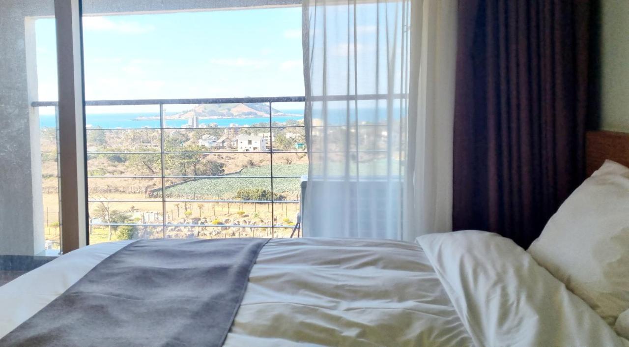 Hi Jeju Hotel Екстериор снимка