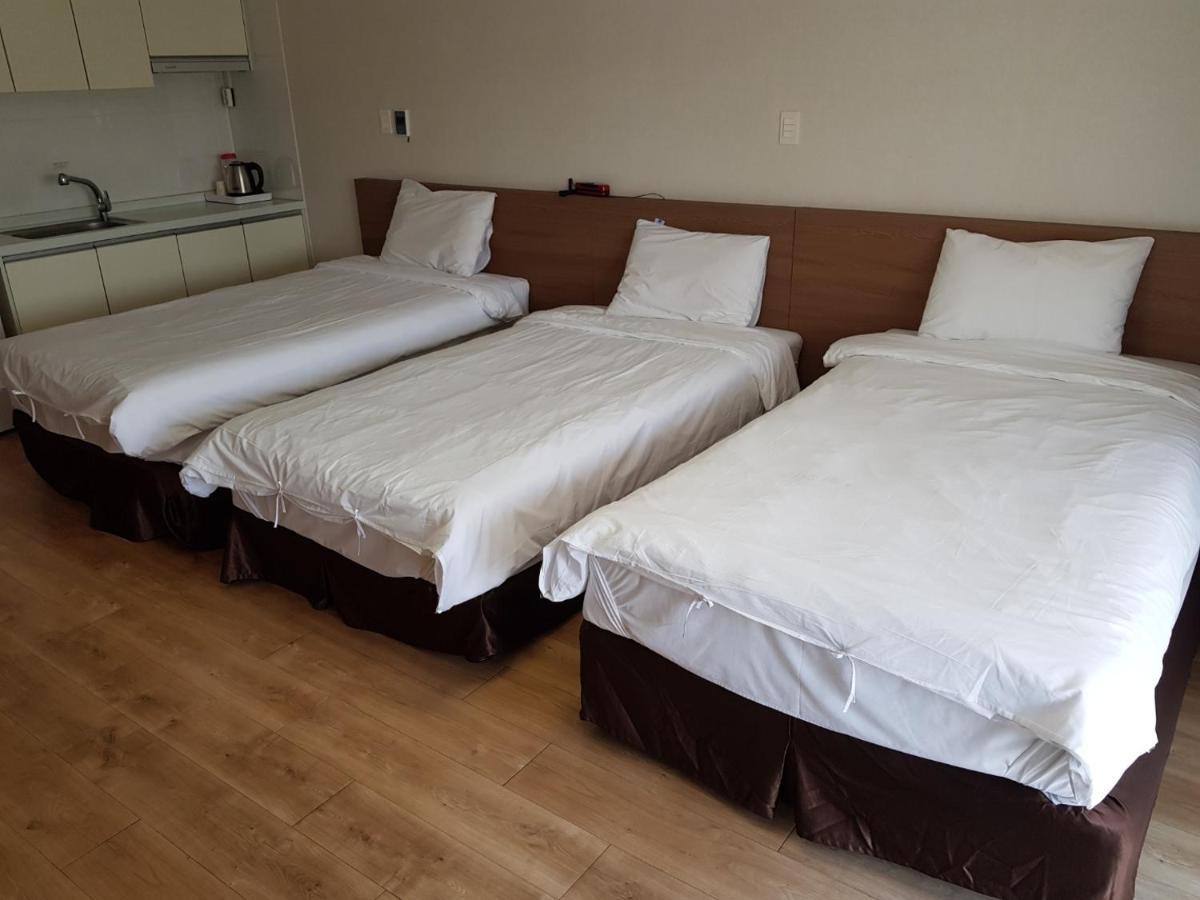 Hi Jeju Hotel Екстериор снимка