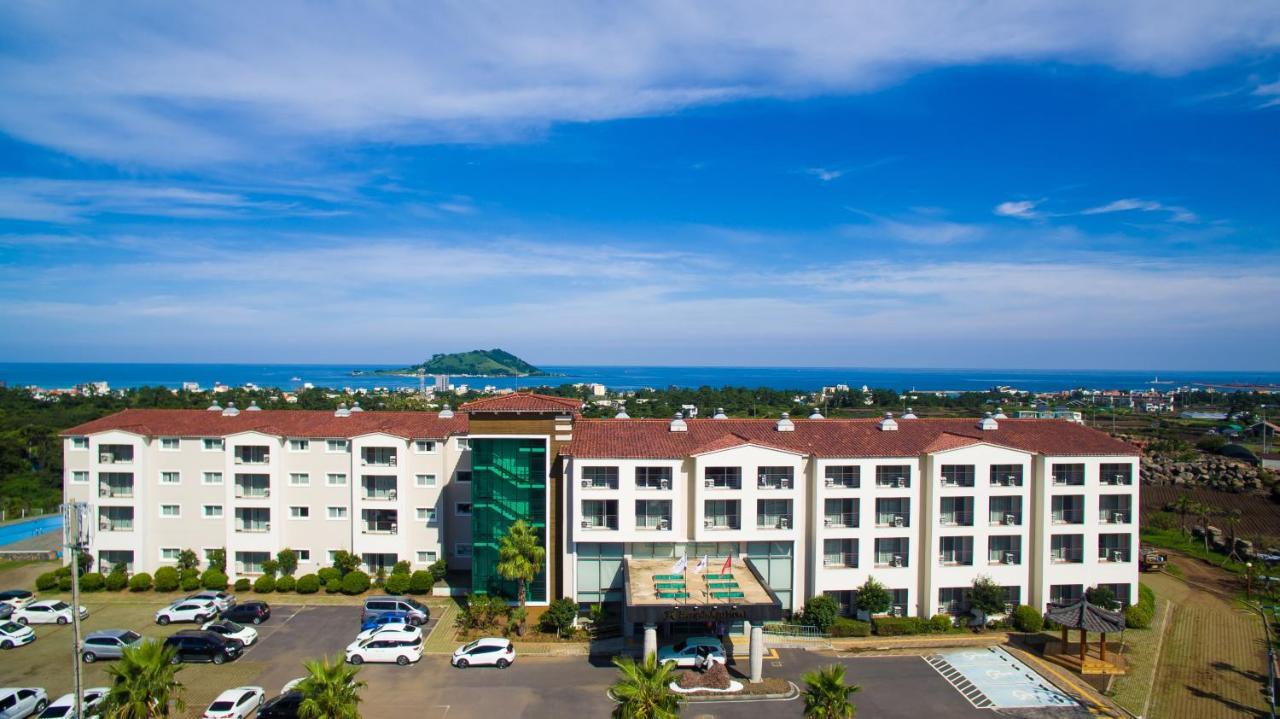 Hi Jeju Hotel Екстериор снимка